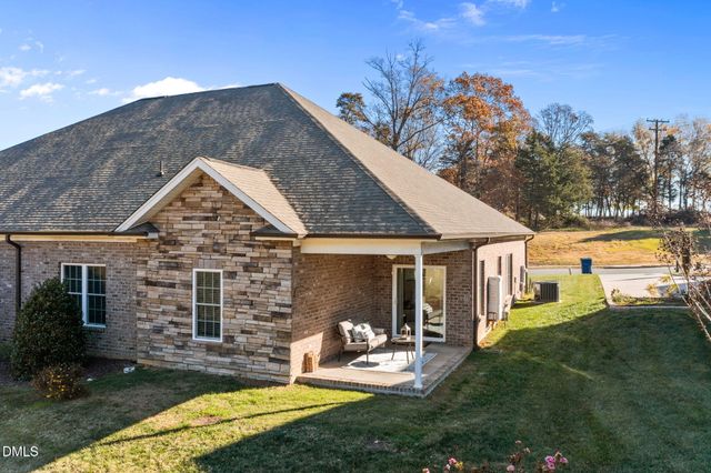 2084 Lake Point Drive, Graham, NC 27253