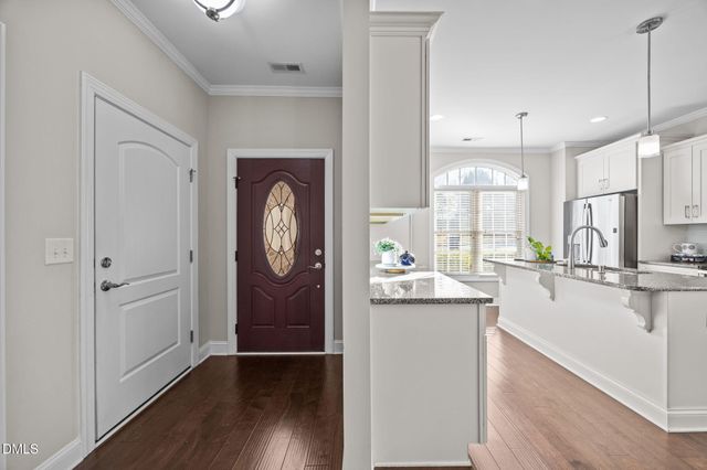 2084 Lake Point Drive, Graham, NC 27253