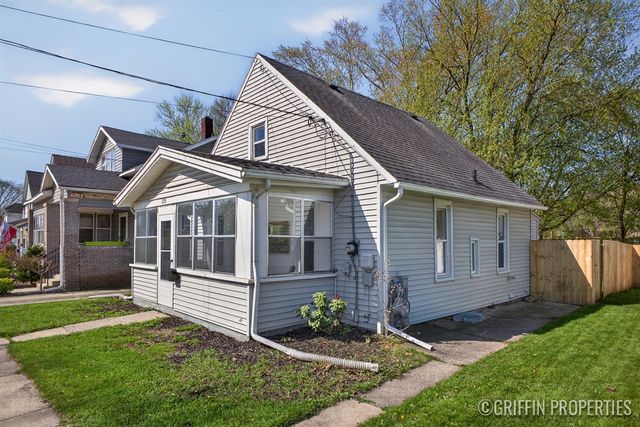 679 Garfield Avenue, Grand Rapids, MI 49504