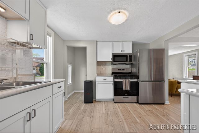 679 Garfield Avenue, Grand Rapids, MI 49504