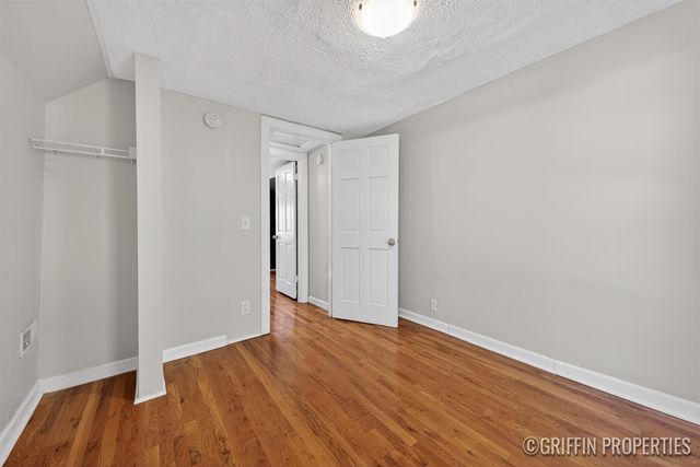 679 Garfield Avenue, Grand Rapids, MI 49504