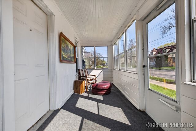 679 Garfield Avenue, Grand Rapids, MI 49504