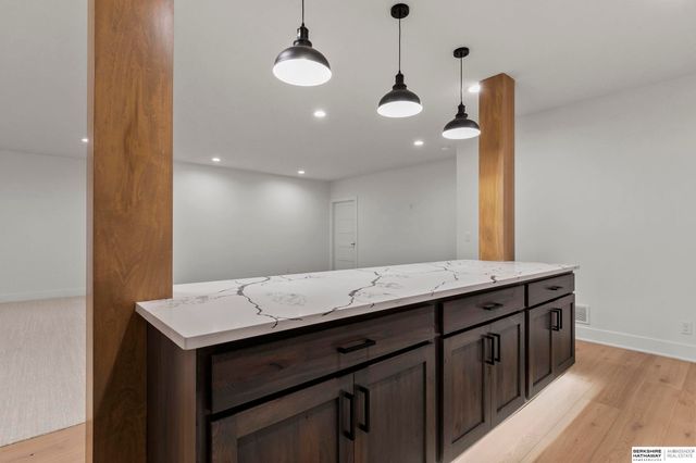 3620 Tree Line Drive, Lincoln, NE 68516
