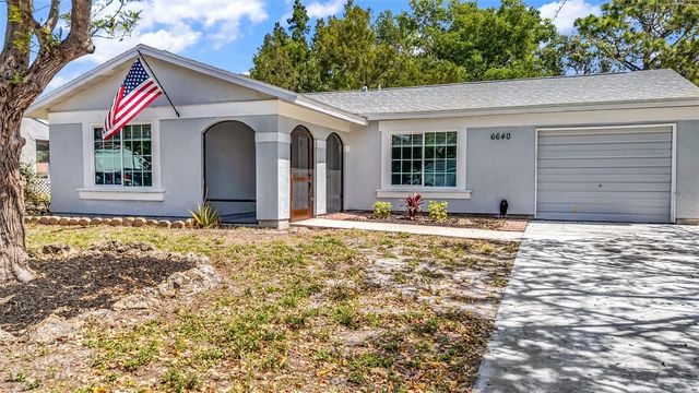 6640 ELECTRA AVENUE, North Port, FL 34287