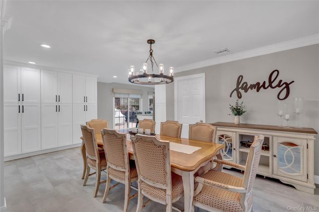 11 Fishermans Drive, Port Washington, NY 11050