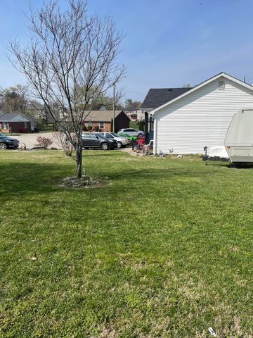 124 Logan Court, Berea, KY 40403