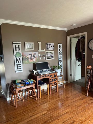 124 Logan Court, Berea, KY 40403