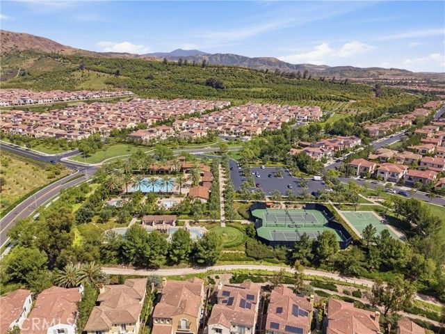 84 Rockinghorse, Irvine, CA 92602