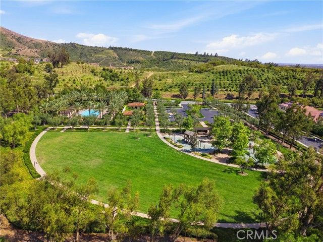 84 Rockinghorse, Irvine, CA 92602