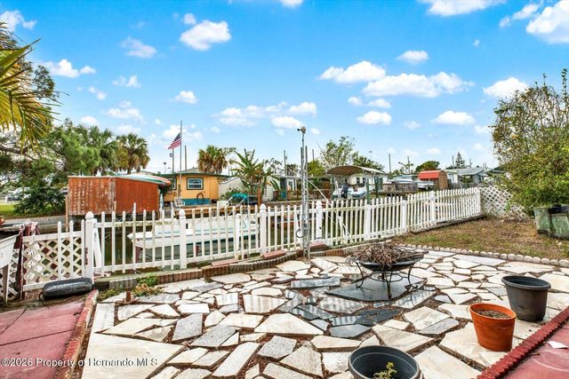 6834 Heron Lane, Hudson, FL 34667