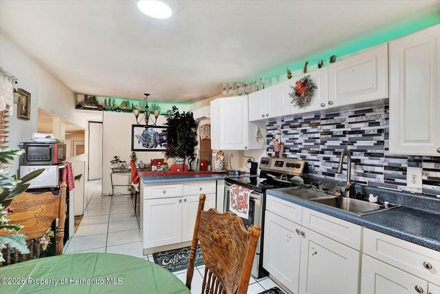 6834 Heron Lane, Hudson, FL 34667