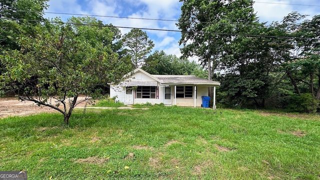 1565 County Road 61, Roanoke, AL 36274