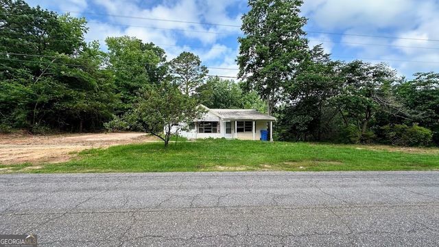 1565 County Road 61, Roanoke, AL 36274