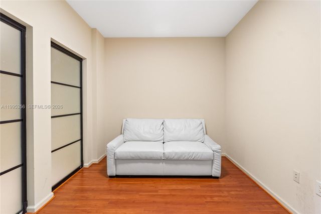 3340 NE 190th St 1004, Aventura, FL 33180