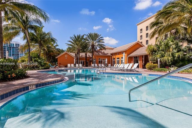 3340 NE 190th St 1004, Aventura, FL 33180