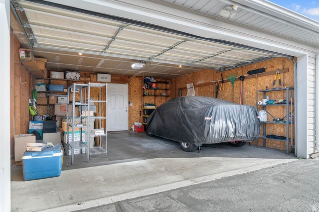 2718 S CENTERBROOK DR, West Valley City, UT 84119