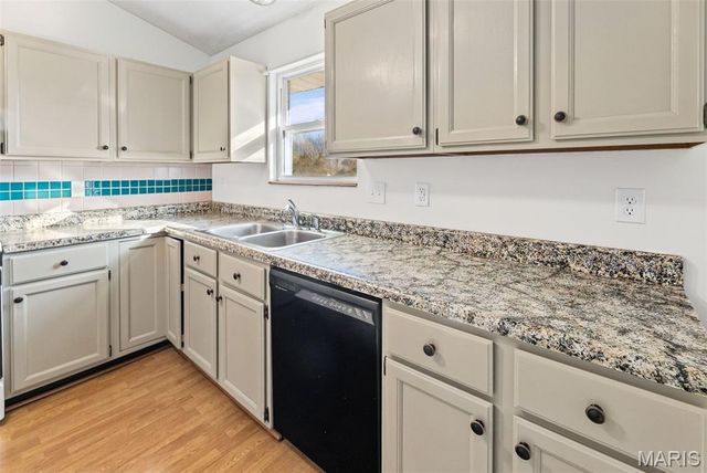 4628 Knab Road, Smithton, IL 62285