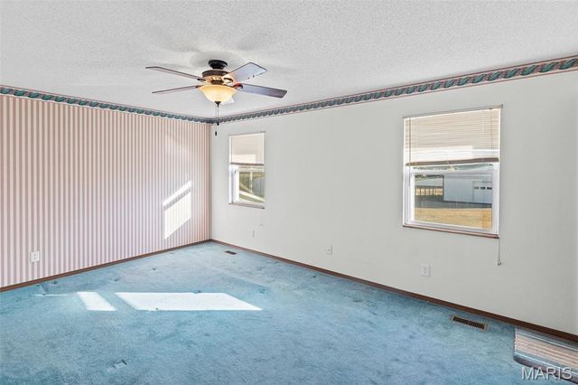 4628 Knab Road, Smithton, IL 62285