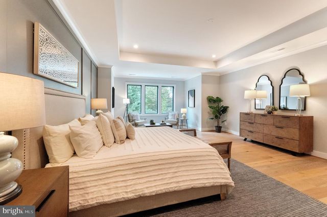 6908 SOUTHRIDGE DR, Mclean, VA 22101