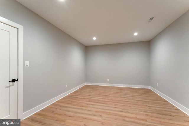 6908 SOUTHRIDGE DR, Mclean, VA 22101