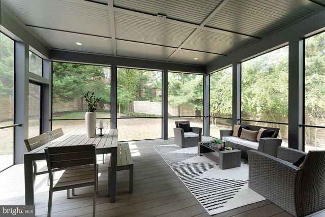 6908 SOUTHRIDGE DR, Mclean, VA 22101