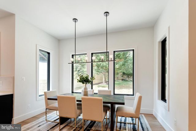 6908 SOUTHRIDGE DR, Mclean, VA 22101