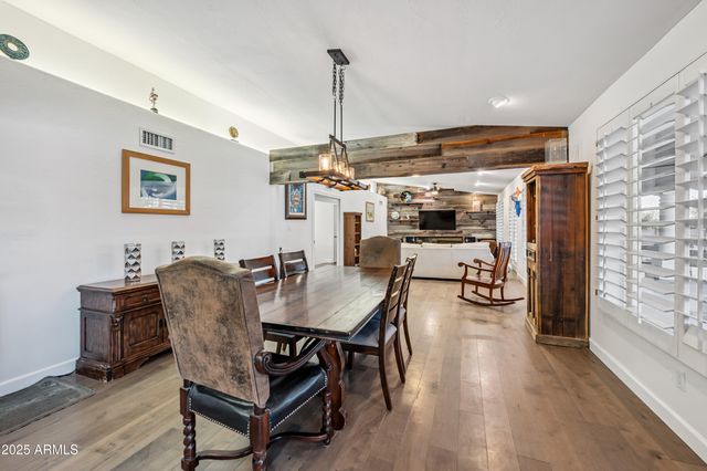 2032 E EUCLID Avenue, Phoenix, AZ 85042