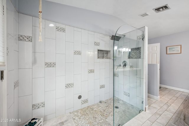 2032 E EUCLID Avenue, Phoenix, AZ 85042