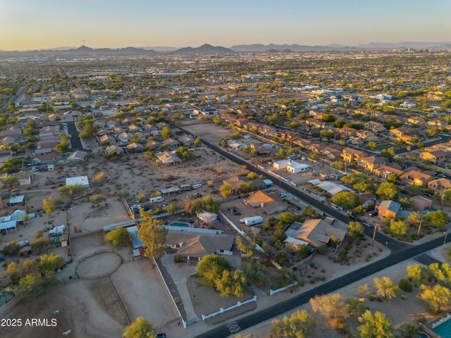 2032 E EUCLID Avenue, Phoenix, AZ 85042