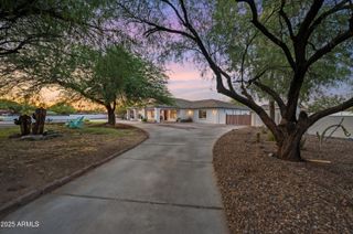 2032 E EUCLID Avenue, Phoenix, AZ 85042