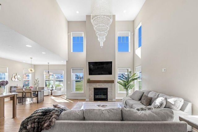 10855 Bellflower Drive, Plain City, OH 43064