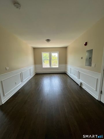 400 South Main Street 3S, New Britain, CT 06051