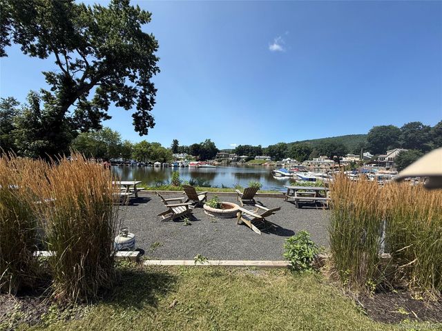 1169 Route 17A 6, Greenwood Lake, NY 10925