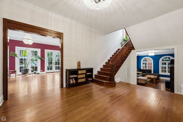 4900 S Kimbark Avenue, Chicago, IL 60615