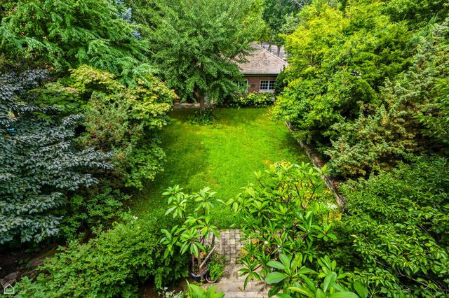 4900 S Kimbark Avenue, Chicago, IL 60615