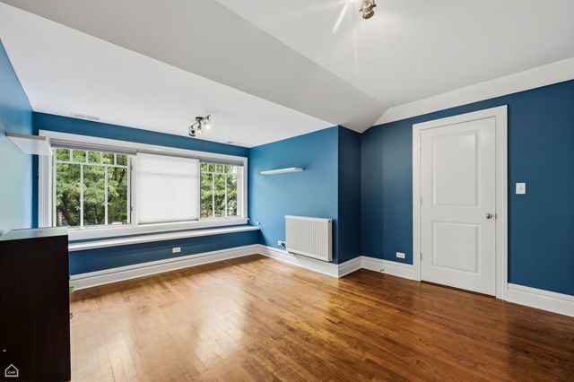 4900 S Kimbark Avenue, Chicago, IL 60615