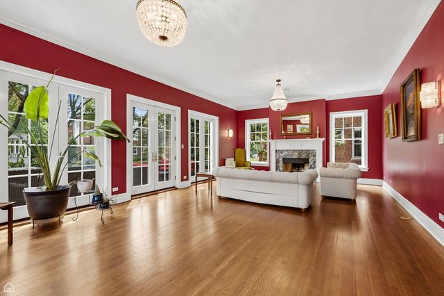 4900 S Kimbark Avenue, Chicago, IL 60615