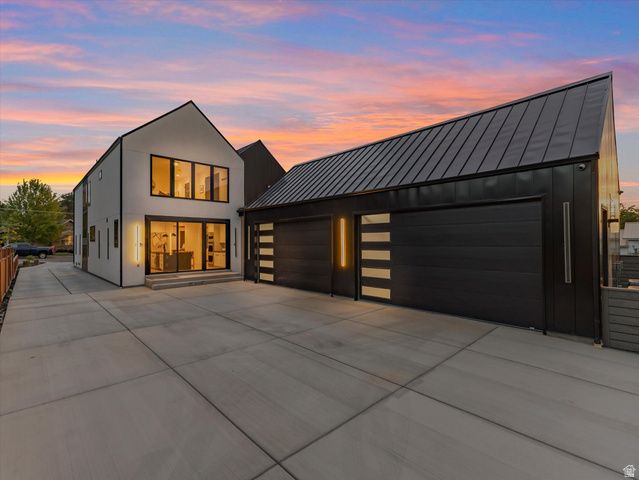 2215 E 3205 S, Millcreek, UT 84109