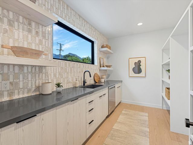 2215 E 3205 S, Millcreek, UT 84109