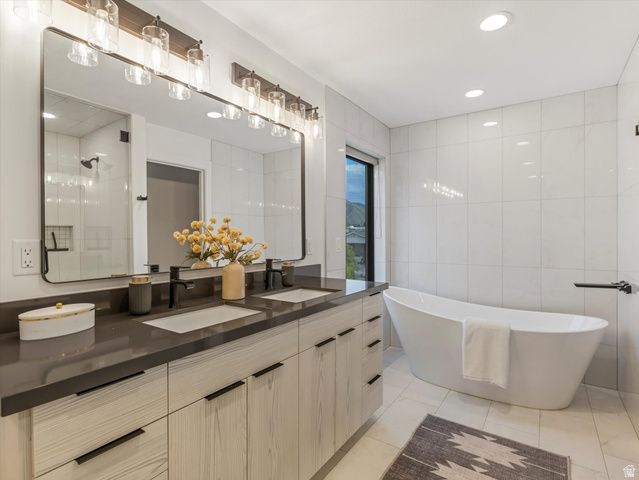 2215 E 3205 S, Millcreek, UT 84109