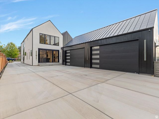 2215 E 3205 S, Millcreek, UT 84109