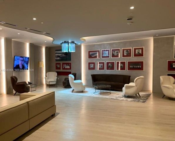 1000 Brickell Plaza 2506, Miami, FL 33131