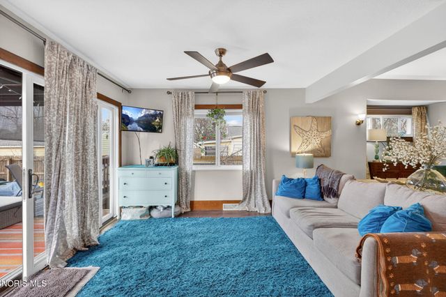 614 W John Street, Maumee, OH 43537
