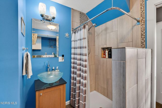 614 W John Street, Maumee, OH 43537