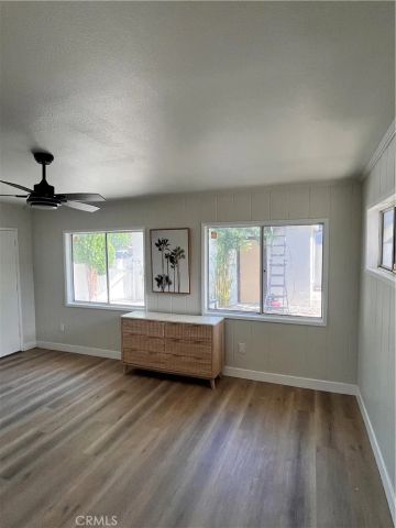 6724 Wynne Avenue, Los Angeles, CA 91335