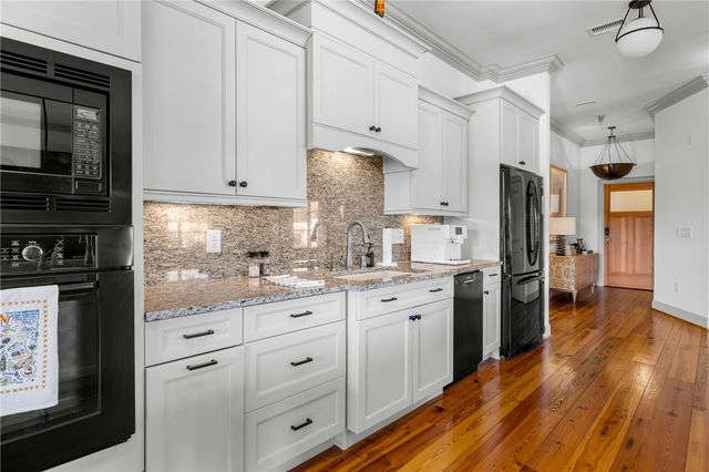 393 College Avenue 501, Clemson, SC 29631