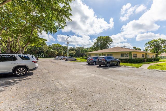 4108 NW 88th Ave 3, Coral Springs, FL 33065