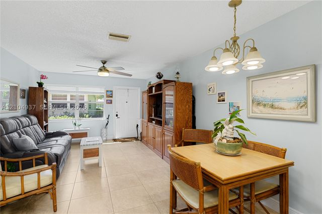 4108 NW 88th Ave 3, Coral Springs, FL 33065
