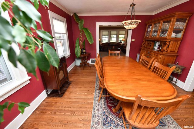 2226 W ROHMANN Avenue, West Peoria, IL 61604