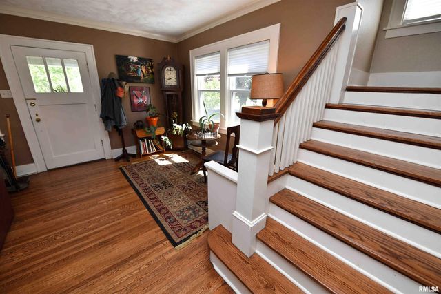 2226 W ROHMANN Avenue, West Peoria, IL 61604